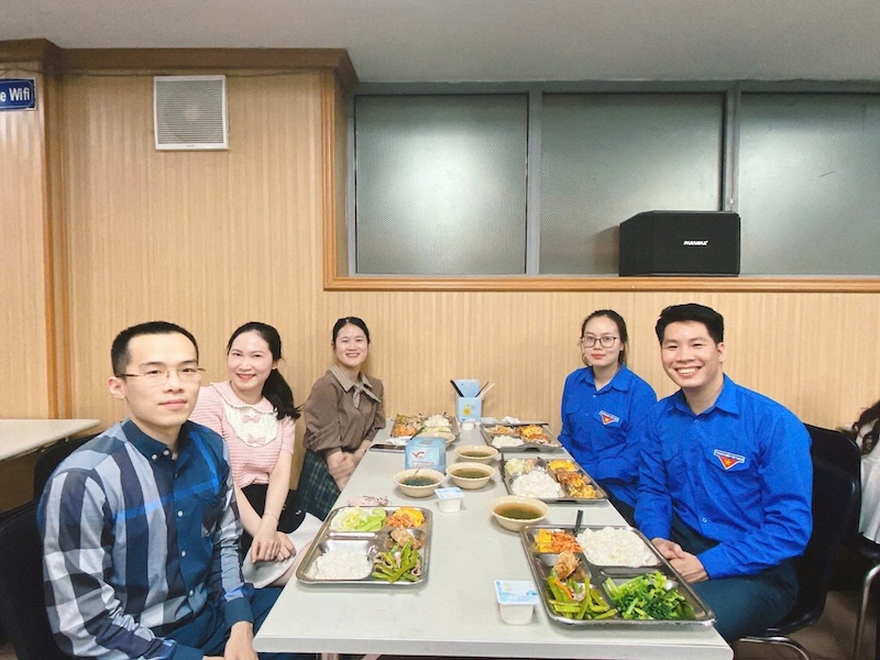 Ảnh đại diện ​Đồng loạt hưởng ứng ‘Bữa cơm đoàn viên’ - Dấu ấn đẹp của tuổi trẻ Đoàn Thanh niên 8Jun88 giải trí miễn phí