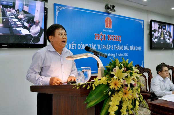 Hội nghị sơ kết công tác Tư pháp 8 tháng đầu năm 2013 (ảnh 12)