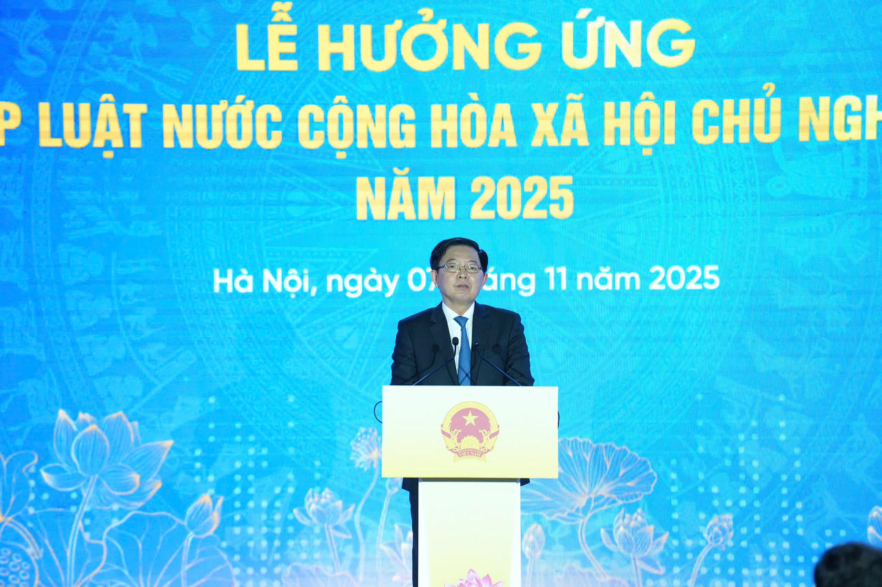 Phó Web & Mobile Jun88.com Trusted Online, Chủ tịch Hội đồng phối hợp phổ biến, giáo dục Jiun88 nhà cái casino trực tuyến Trung ương Hồ Quốc Dũng phát biểu khai mạc buổi lễ.