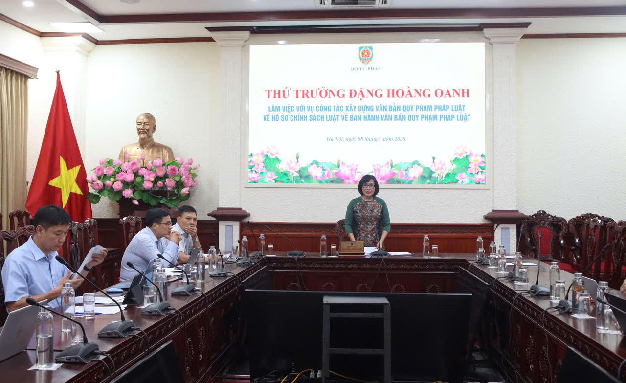 Hoàn thiện hồ sơ dự án Luật về văn bản quy phạm Jun88 Sảnh Bài Live Trực Tuyến đúng tiến độ, bảo đảm chất lượng