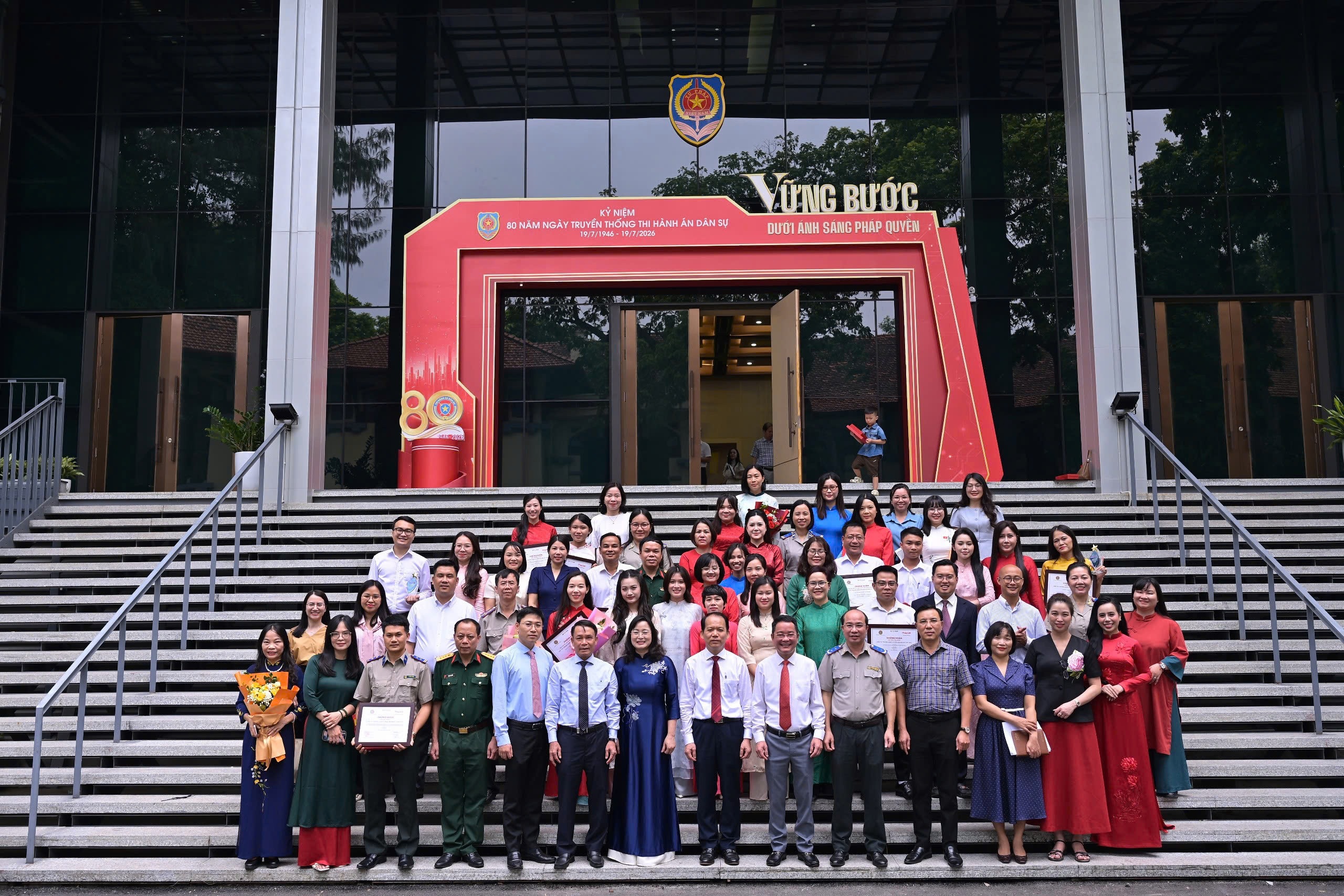Ảnh đại diện Tưng bừng Lễ trao giải Cuộc thi “Chuyện nghề Thi hành án dân sự” lần thứ II