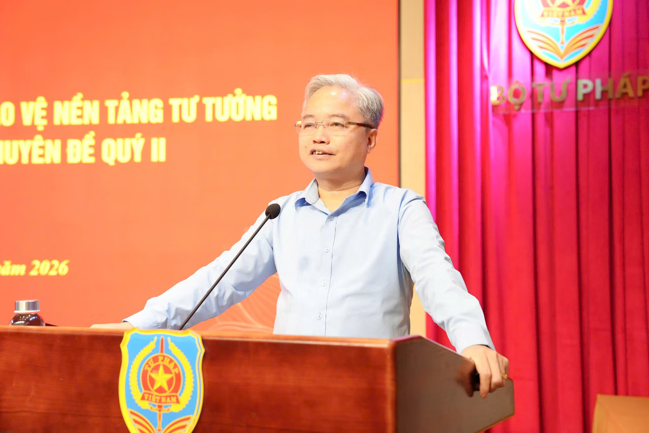 16042026 thi BV nen tang4.jpg.png