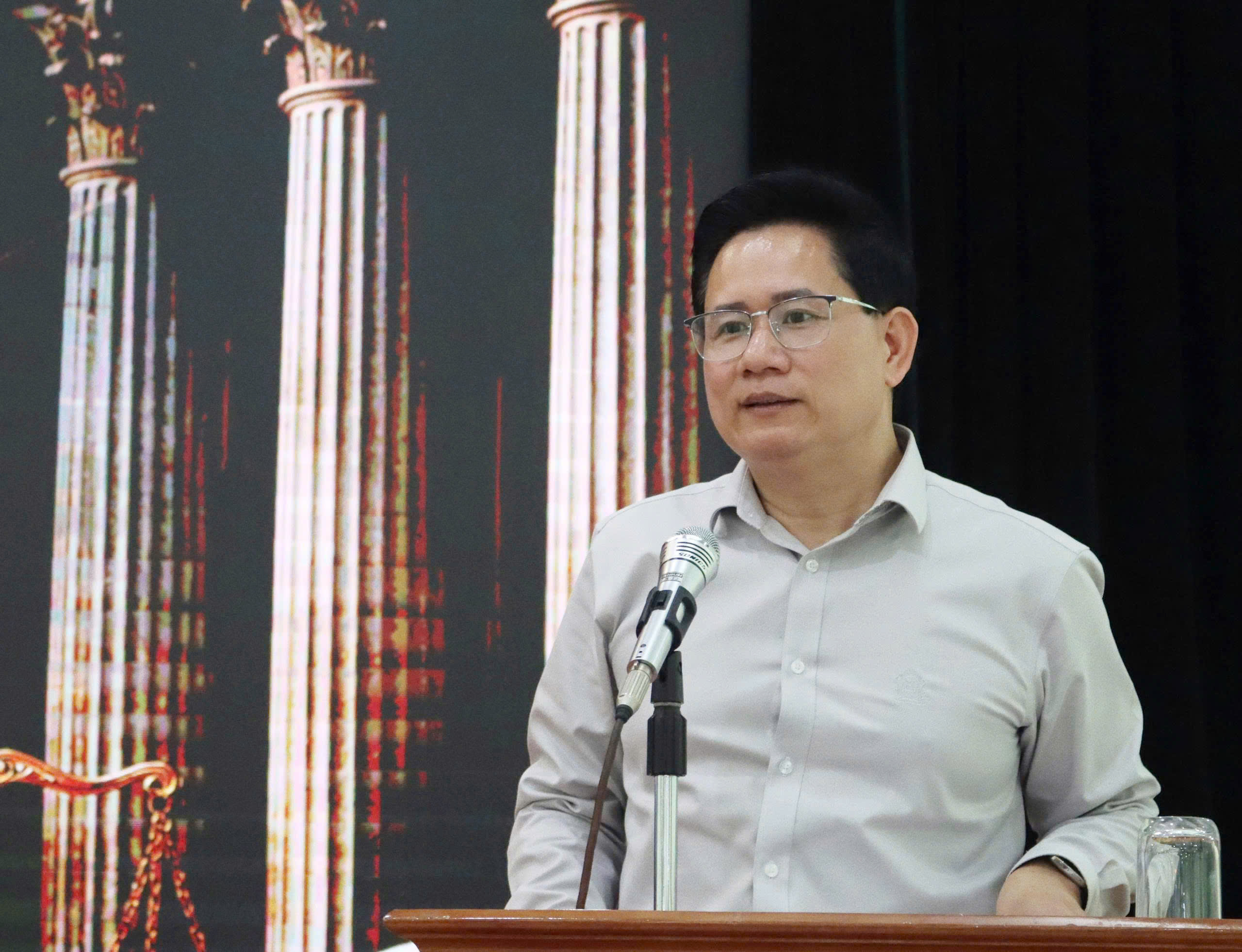 170726 knqt huyen.jpg