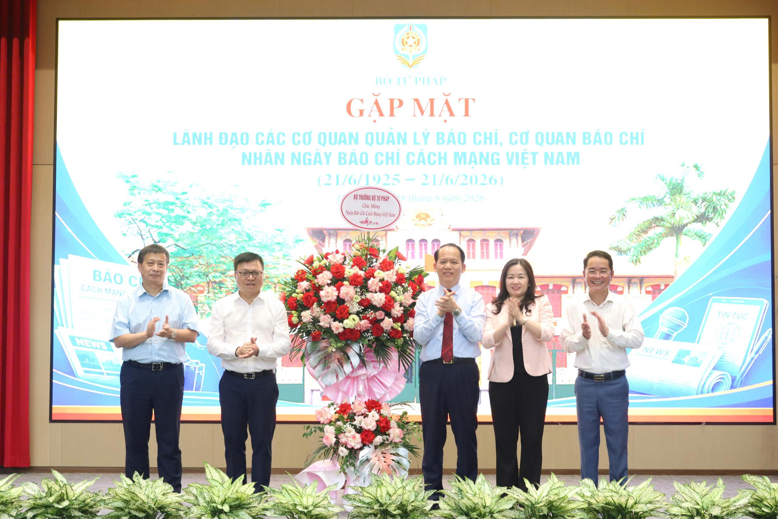 Phát huy vai trò chủ động của báo chí tham gia xây dựng chính sách, Jun88 Sảnh Bài Live Trực Tuyến