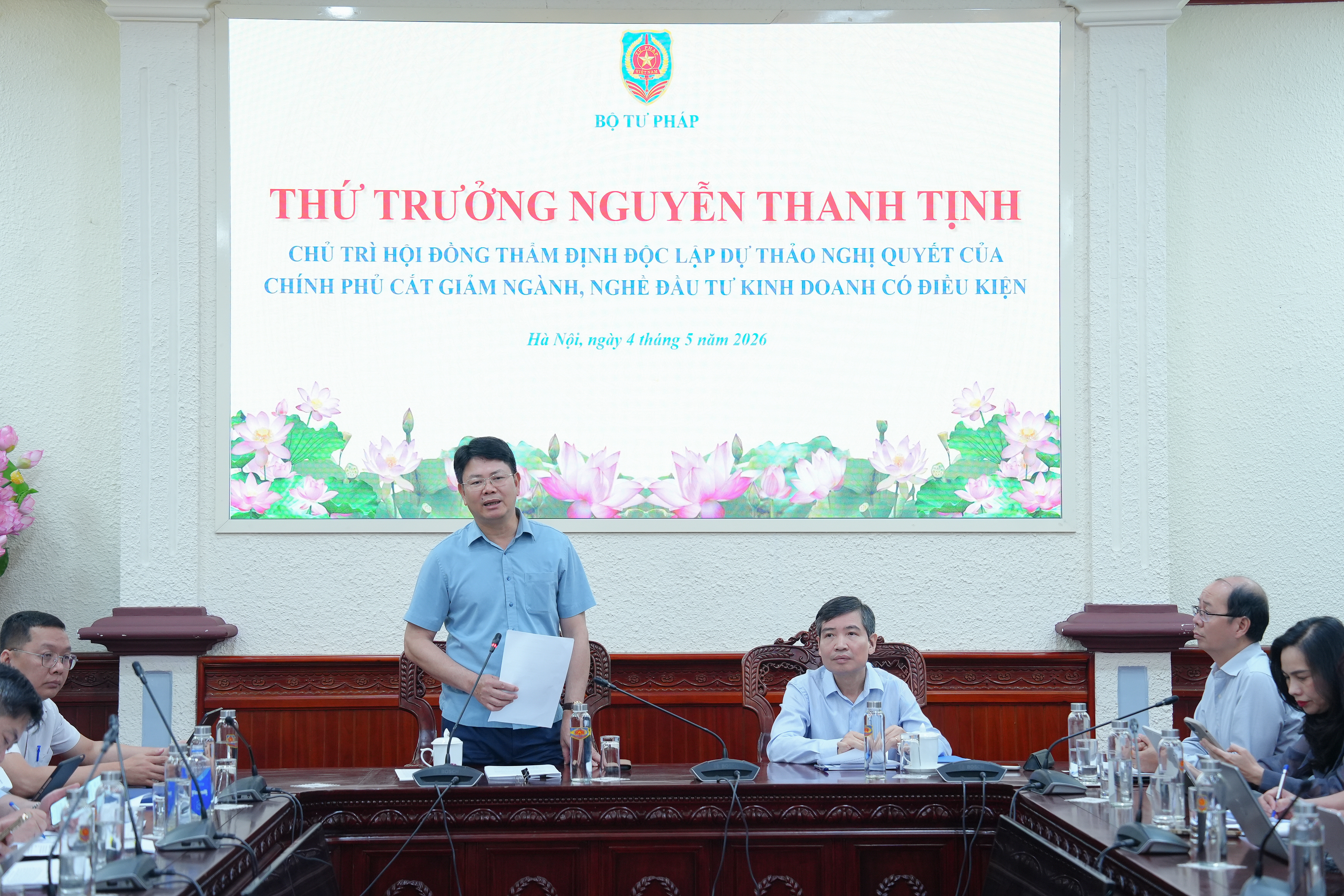 Cắt giảm ngành, nghề đầu tư kinh doanh có điều kiện phải bảo đảm thực chất