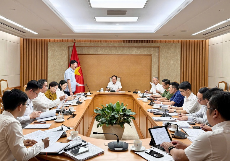 Xử l&yacute; vi phạm h&agrave;nh ch&iacute;nh: R&agrave; so&aacute;t, t&iacute;nh to&aacute;n kỹ để bảo đảm khả năng thực thi, t&iacute;nh răn đe v&agrave; đồng thuận x&atilde; hội- Ảnh 2.
