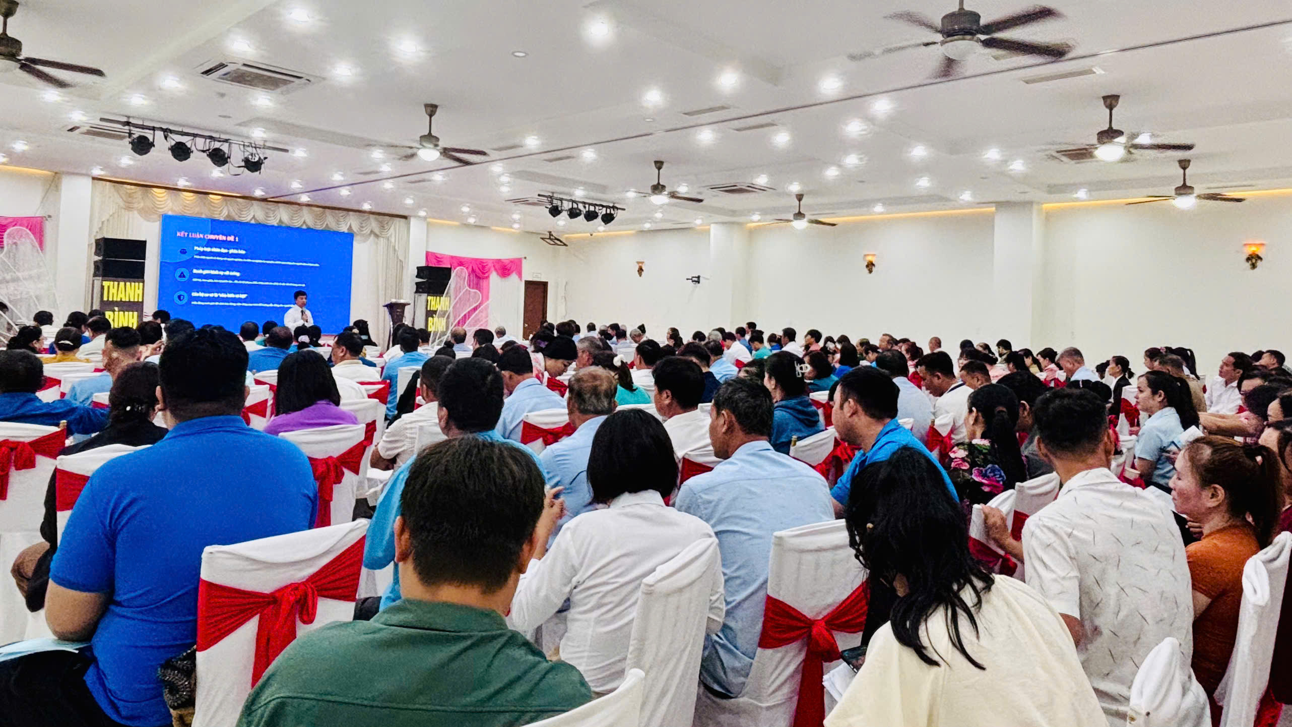 Ảnh đại diện TP Hồ Chí Minh: Hàng trăm đại biểu được tập huấn, nâng cao năng lực về trợ giúp pháp lý liên quan đến công tác phòng, chống ma túy