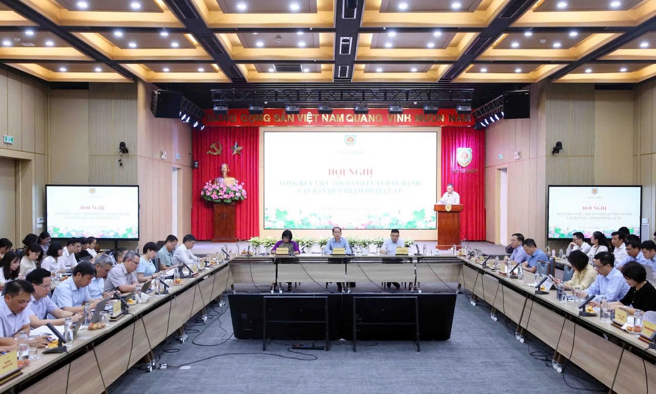 Ảnh đại diện Đánh giá khách quan, toàn diện thực trạng thi hành Luật Ban hành văn bản quy phạm Jun88 Sảnh Bài Live Trực Tuyến