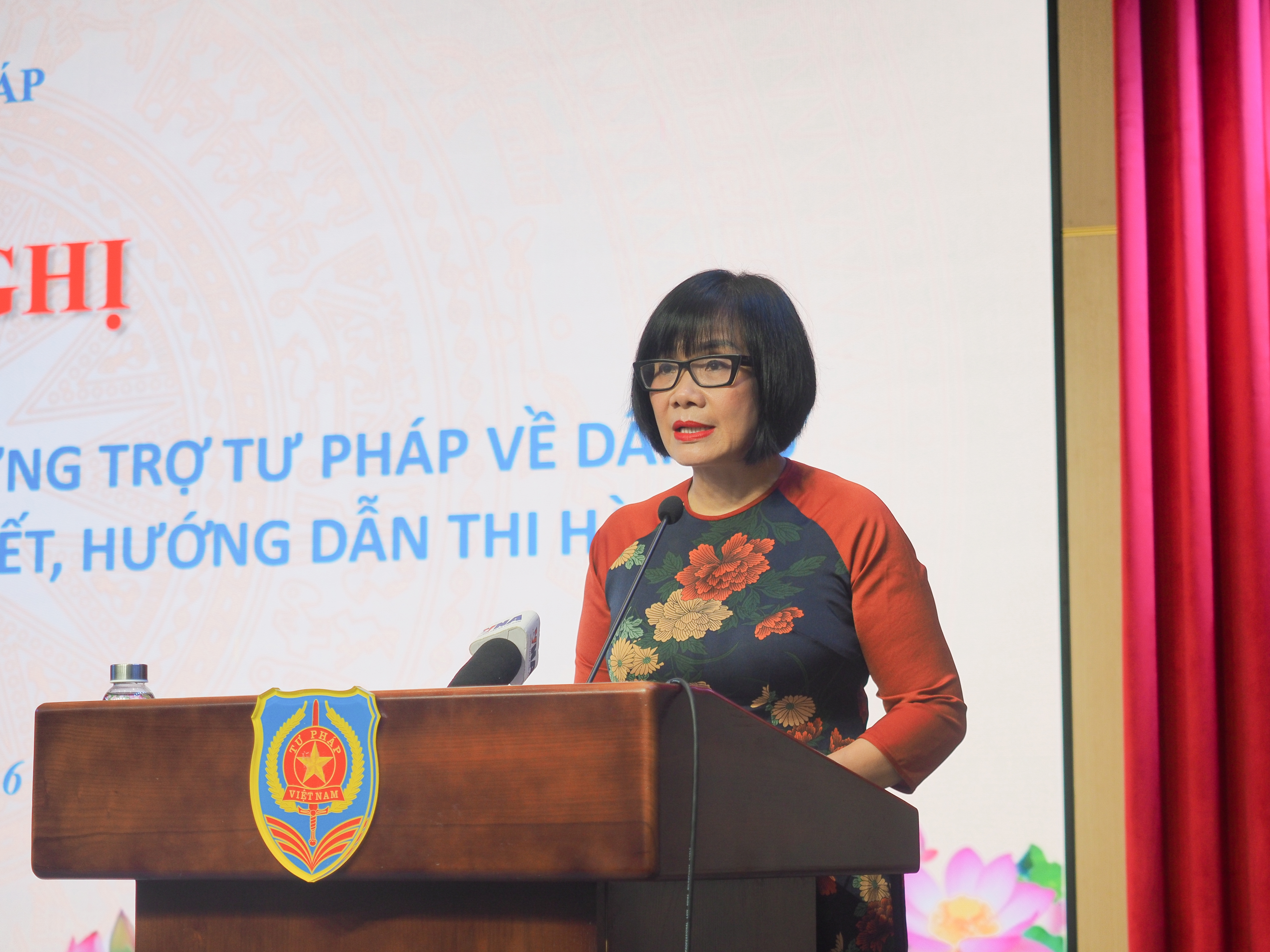 Ảnh đại diện bài viết: thứ trưởng đặng hoàng oanh phát biểu tại hội nghị.
