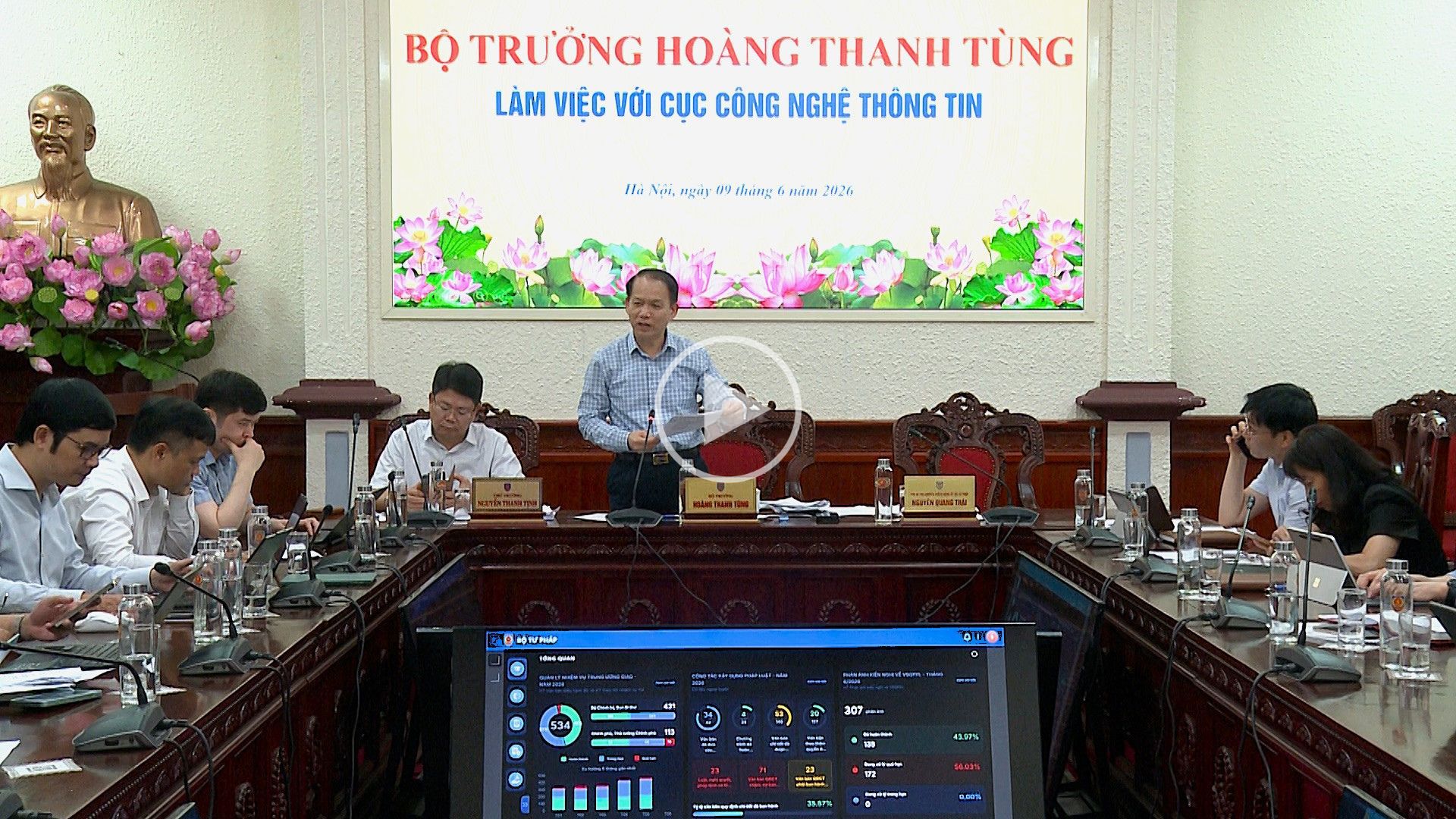 Ảnh đại diện Tăng cường đào tạo, bồi dưỡng nguồn nhân lực công nghệ thông tin